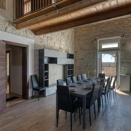 Prázdninový dům 6 Bedroom In Santa Croce Camerina